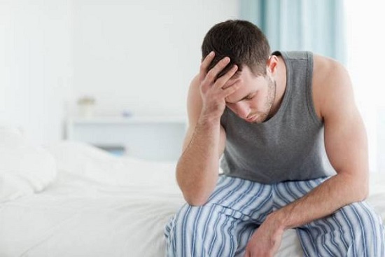 Mộng tinh khiến nam giới mệt mỏi suy nhược cơ thể
