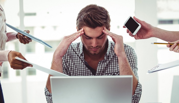 Stress do áp lực từ cuộc sống khiến nam giới dễ "đánh mất chính mình"