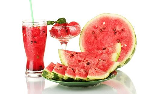 Nước dưa hấu hỗ trợ tăng cường sinh lý nam