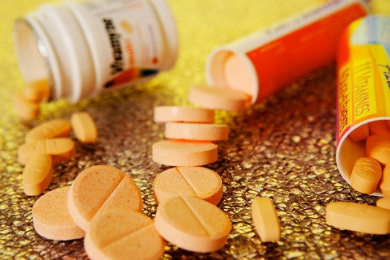 Không nên sử dụng quá nhiều viên bổ sung vitamin C dạng sủi