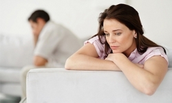 7 dấu hiệu thận yếu ở phụ nữ và cách điều trị