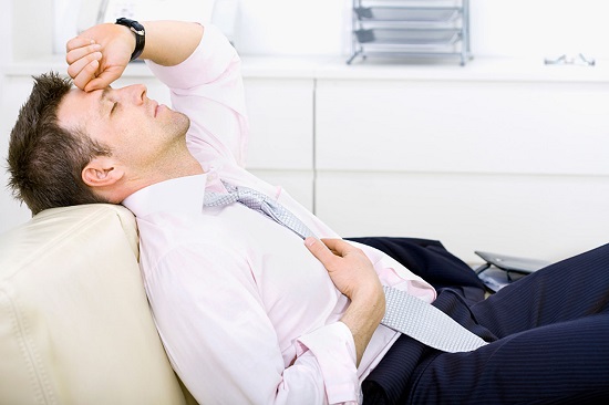 Mệt mỏi stress trong học tập công việc có thể dẫn đến mộng tinh thường xuyên